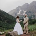 A Dreamy Mountain Getaway: Perfect for Timeless Wedding Photography and Bridal Beauty Inspiration
