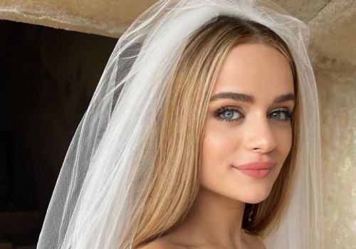 How to Apply False Lashes for Timeless Bridal Beauty